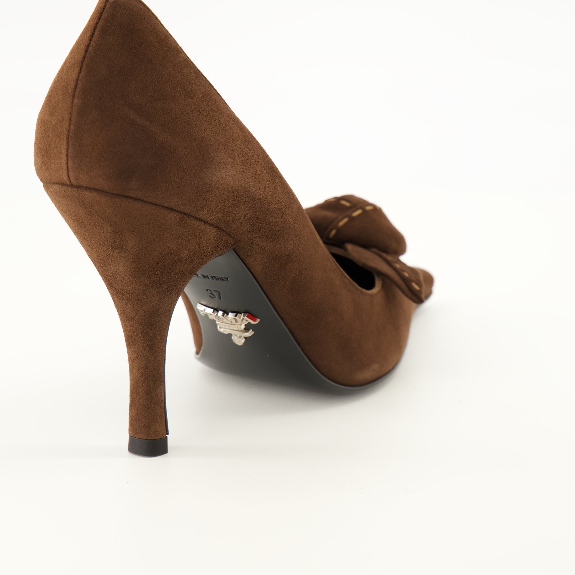 Escarpins ブラウンスエードパンプス Prada Marron Femme