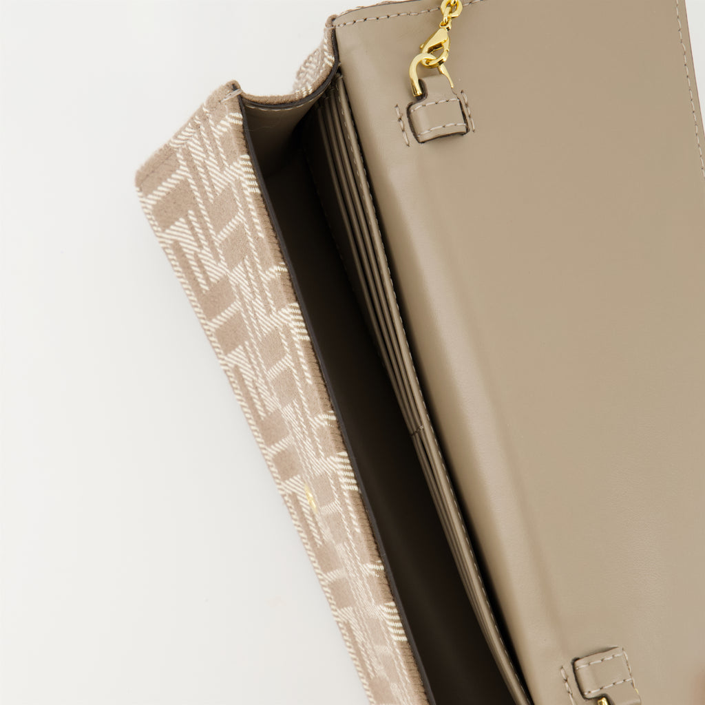 Handtaschen und schultertaschen Baguette Geldbörse mit Kette Fendi Beige Femme