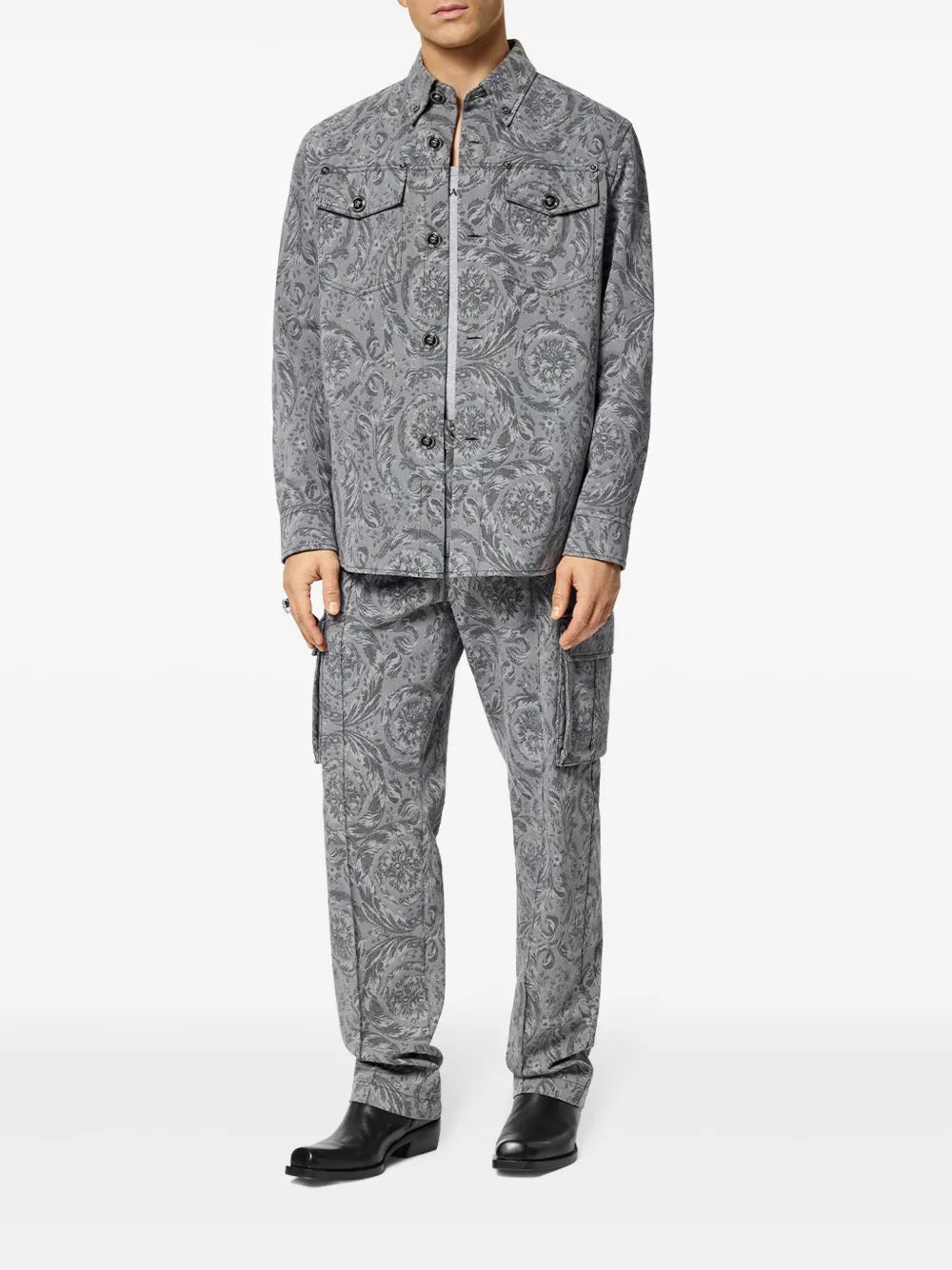 Camisa Overshirt Barocco Versace - Hombres – myCompañero, image size:1000x1334