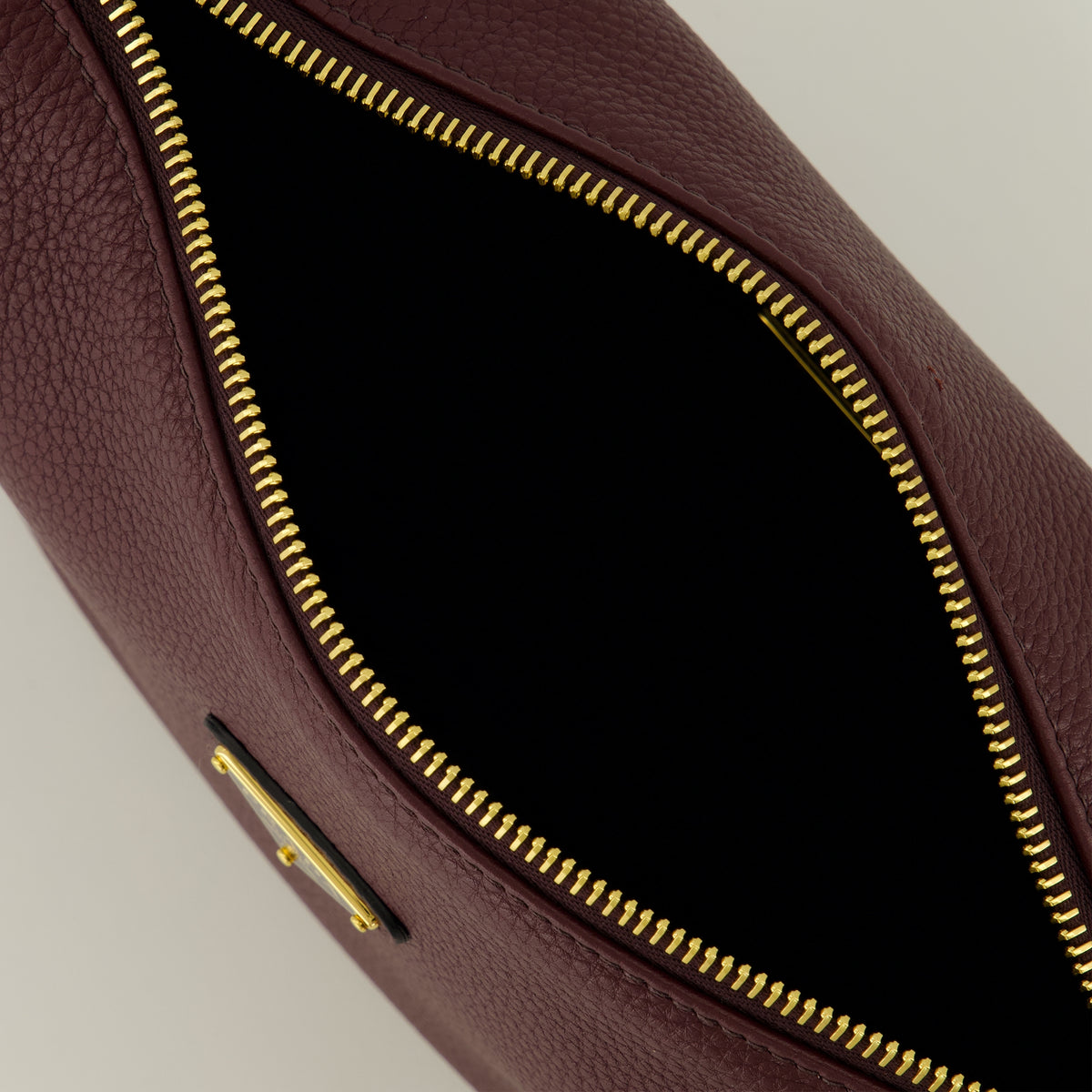 Sacs à main et épaule Mini sac Chérie bordeaux Prada Bordeaux Femme