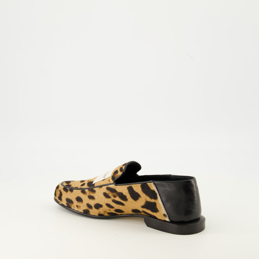 Image of the article Givenchy Women's Label Loafers - Autumn-Winter 2025 Season - Three-Quarter Back Right View