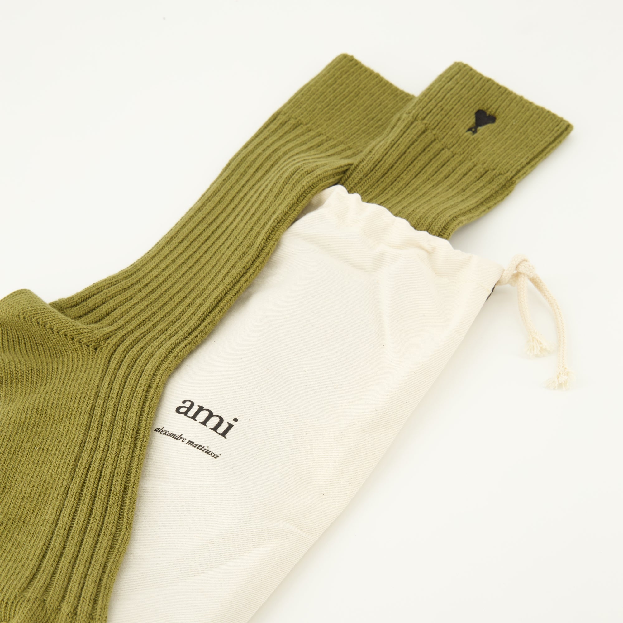 Image de l'article Lot de chaussettes Ami de coeur de la marque Ami PARIS pour Unisex - Saison Automne-Hiver 2025 - Vue détaillée_1