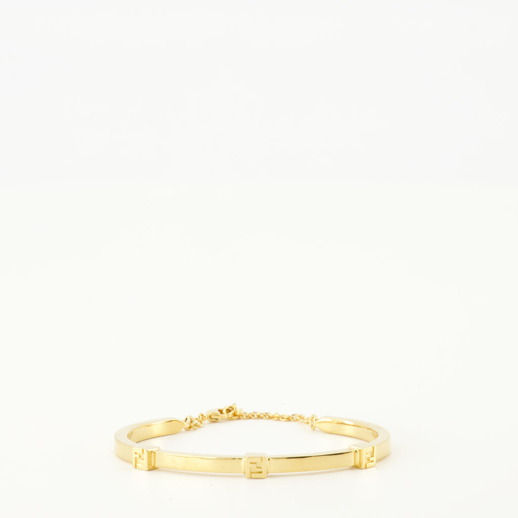 Image of the Forever Fendi gold bracelet from the Fendi brand for Women - Spring-Summer 2026 - Front View