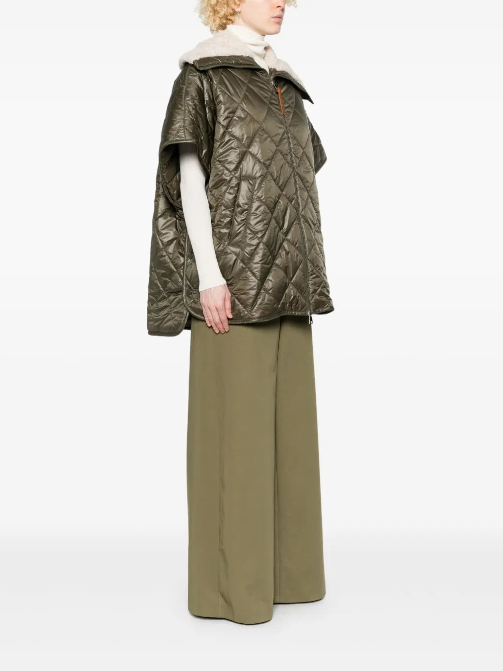 Vestes Cape matelassée Moncler Kaki Femme