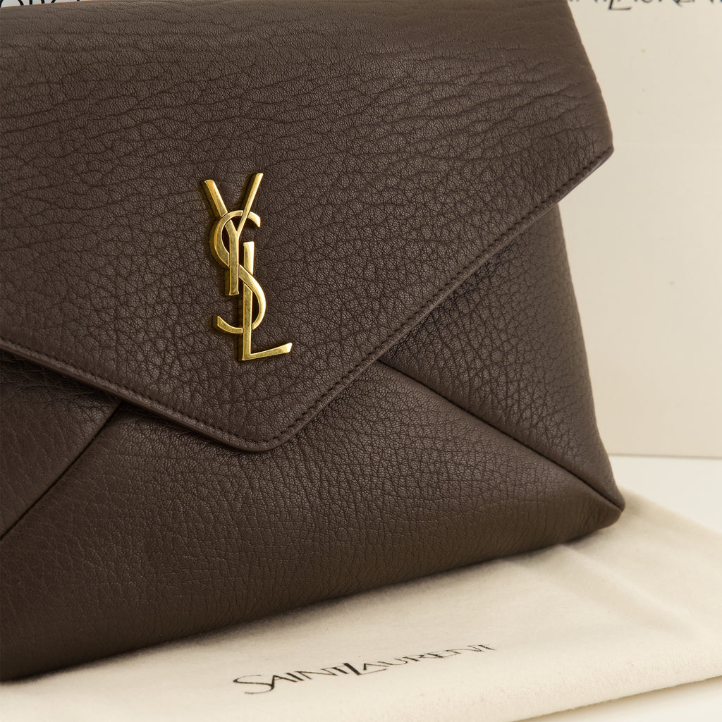 Pochettes Cassandre Clutch aus braunem Leder Saint Laurent Marron Femme