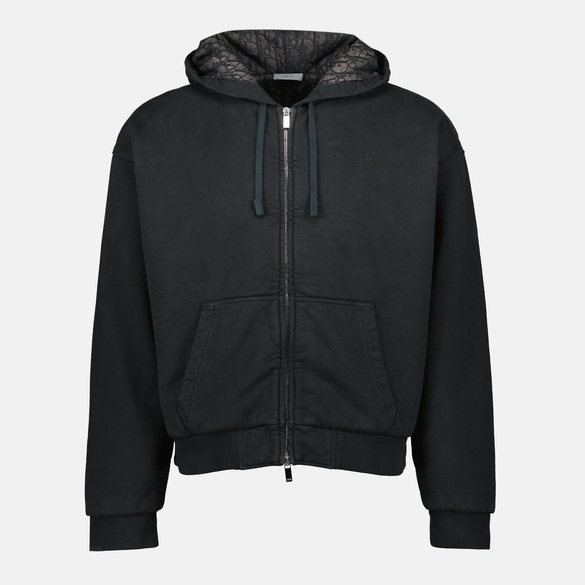 Imagen del artículo Chaqueta con capucha y cremallera negra de la marca Dior para Hombre - Temporada Primavera-Verano 2026 - Vista frontal
