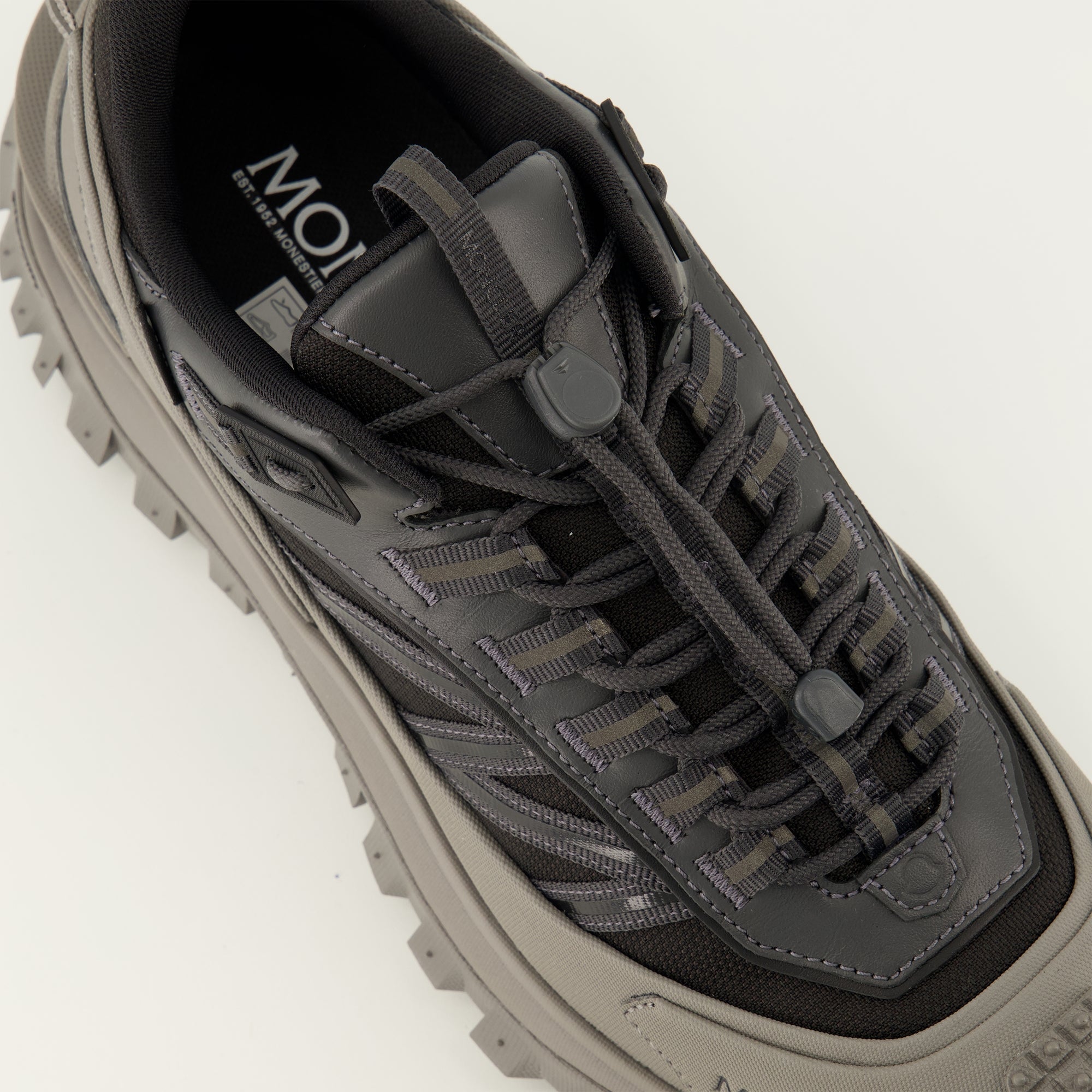Baskets トレイルグリップ GTX グレー スニーカー Moncler Gris Homme