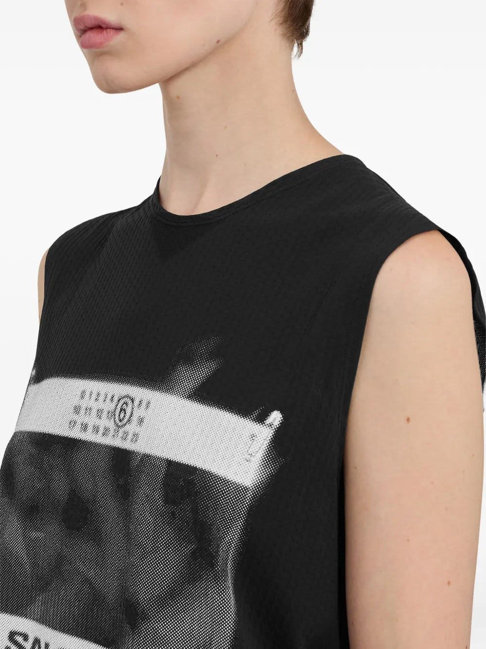 Image de l'article Débardeur de sport de la marque Mm6 pour Femme - Saison Printemps-Été 2025 - Vue détaillée_6