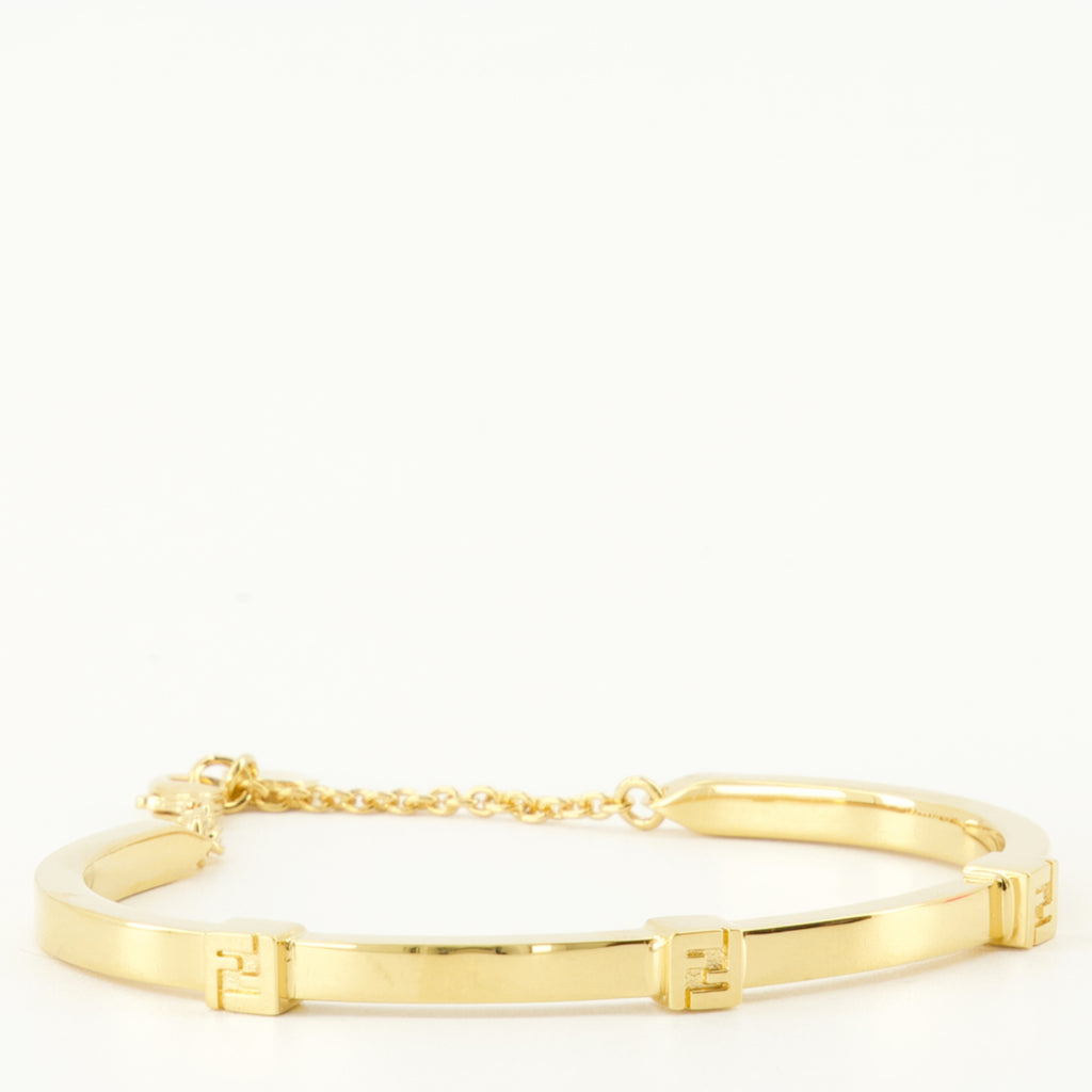 Image of the Forever Fendi gold bracelet from the Fendi brand for Women - Spring-Summer 2026 - Detailed View_2