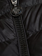Chaquetas Chaqueta de plumas sin mangas Igens Moncler Negro Femme
