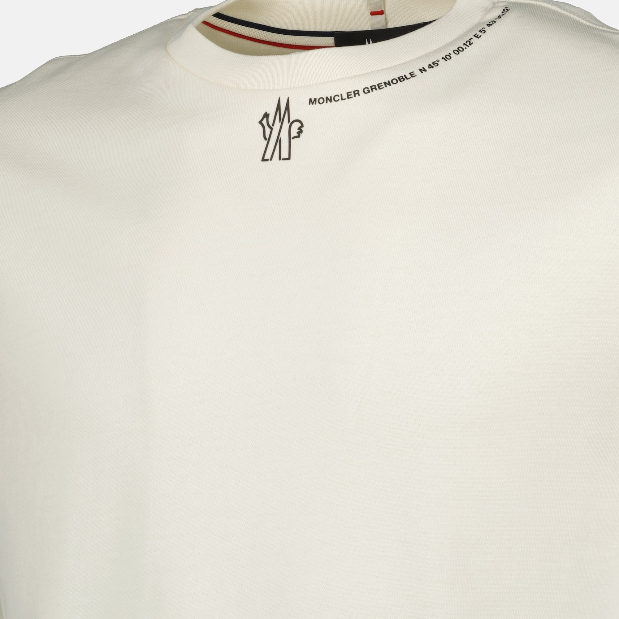 Image de l'article T-shirt à logo beige de la marque Moncler Grenoble pour Homme - Saison Automne-Hiver 2025 - Vue détaillée_1