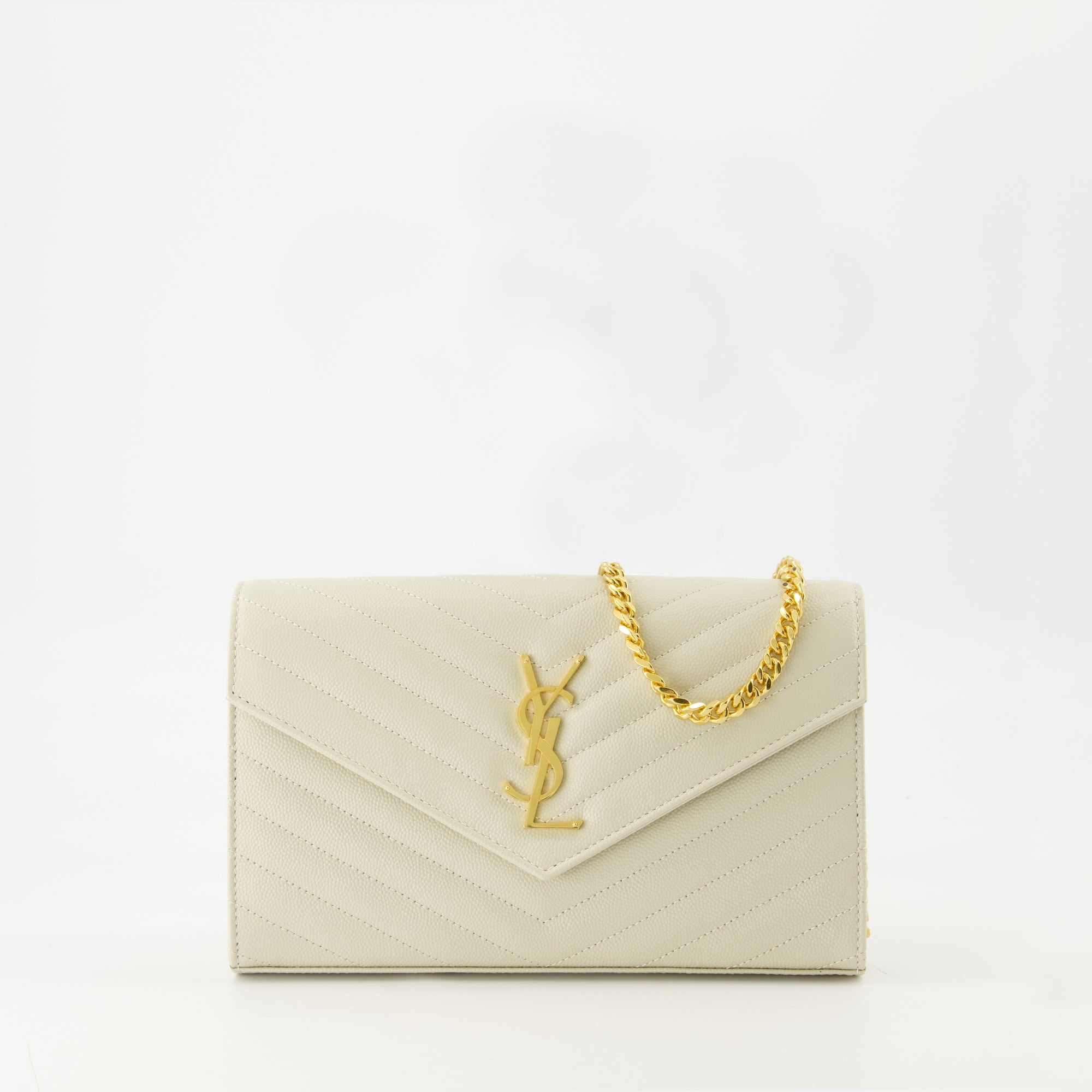 Bild der Cassandre Kettenbörse der Marke Saint Laurent für Frauen - Herbst-Winter 2025 - Vorderansicht