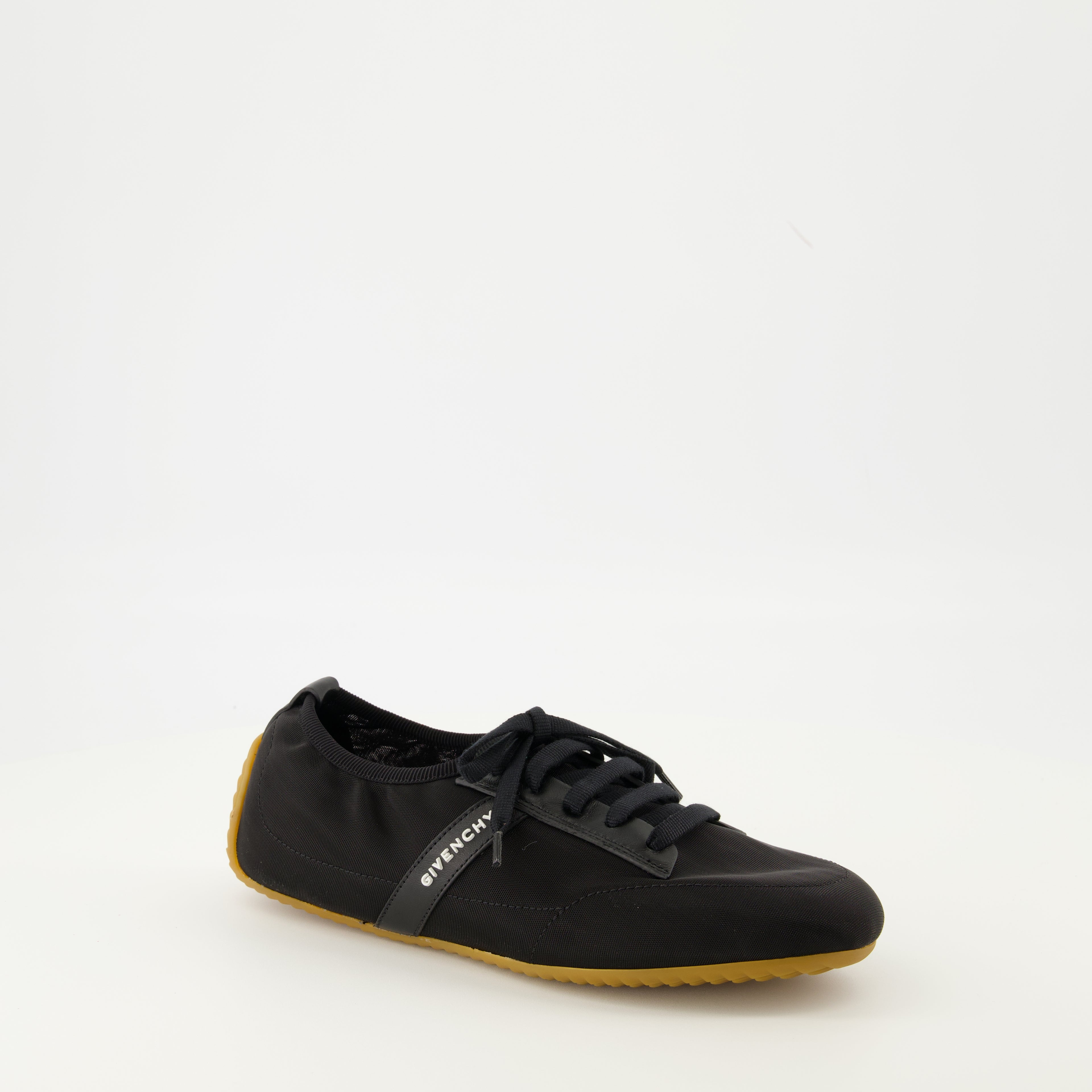 Chaussure Basket Givenchy Femme Noir Givenchy Baskets Spectre