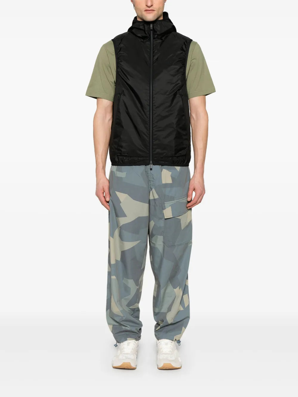 Vestes Veste sans manches Moretan Moncler Noir Homme