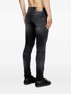Imagen del pantalón Jean Sleenker 1979 L.32 de la marca Diesel para Hombre - Temporada Otoño-Invierno 2025 - Vista Detallada 4