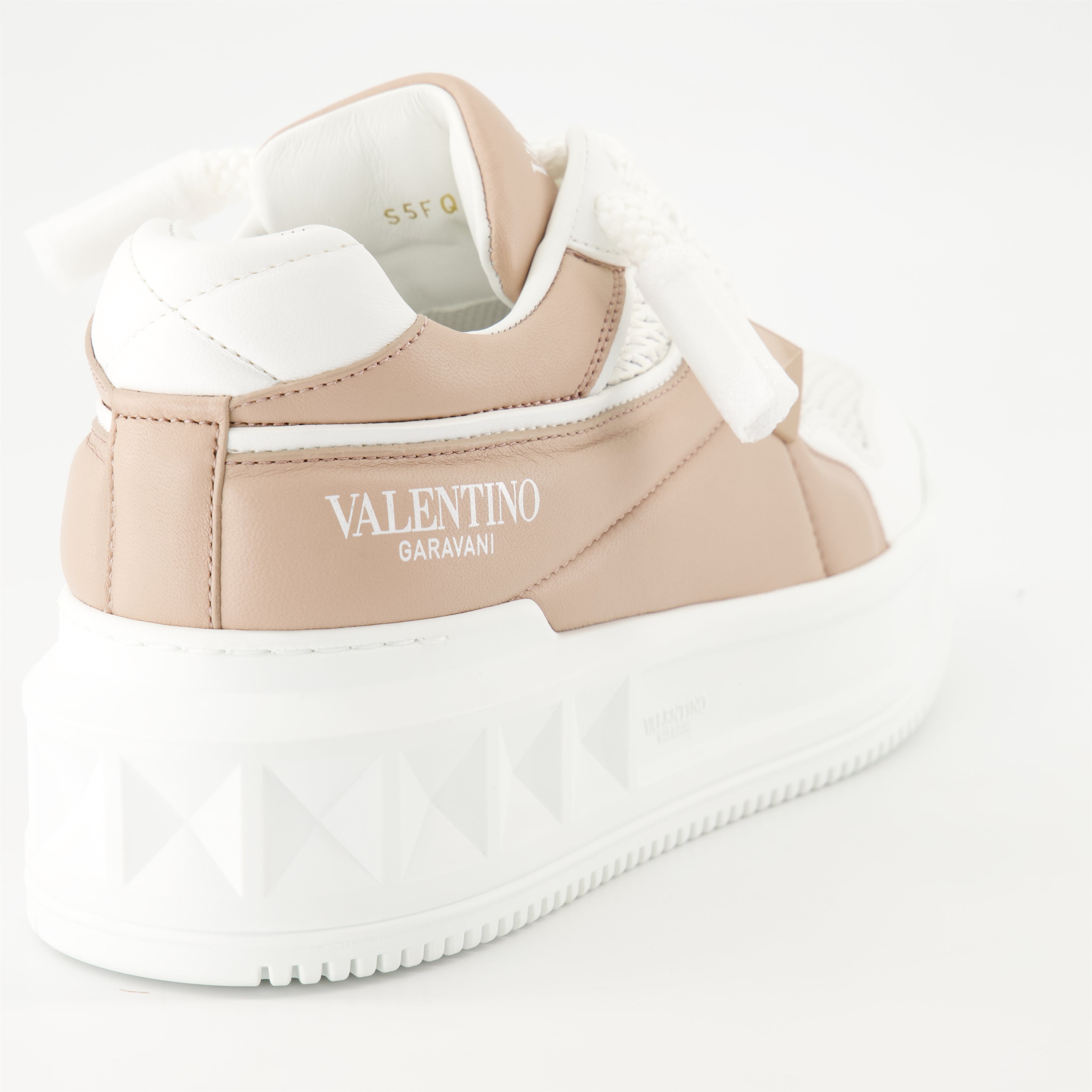 Sneaker Zapatillas One Stud XL Valentino Garavani Rosa Femme