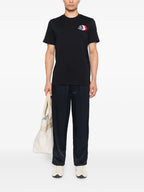 Imagen del artículo camiseta con logo tricolor de la marca Moncler para Hombre - Temporada Otoño-Invierno 2025 - Vista Trasera