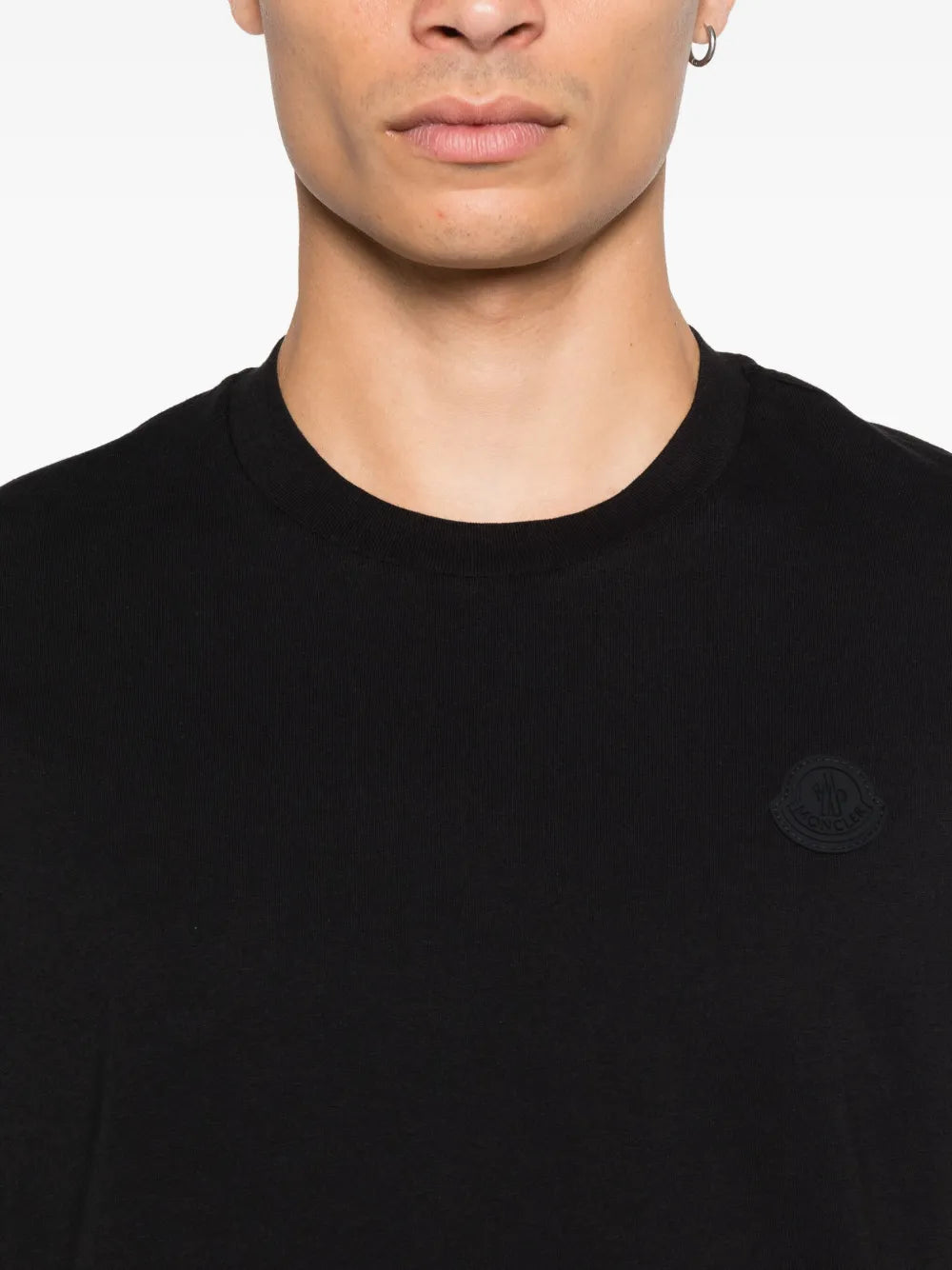 Image of the Moncler logo T-shirt for Men - Fall-Winter Season 2025 - Detailed View 4