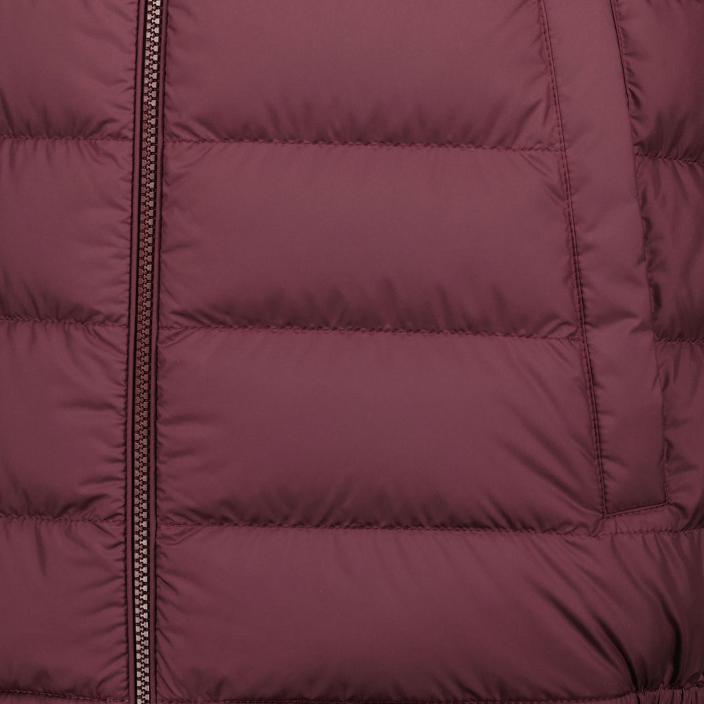 Immagine del gilet senza maniche Marseillan bordeaux del marchio Moncler per Uomo - Stagione Primavera-Estate 2026 - Vista Dettagliata_2