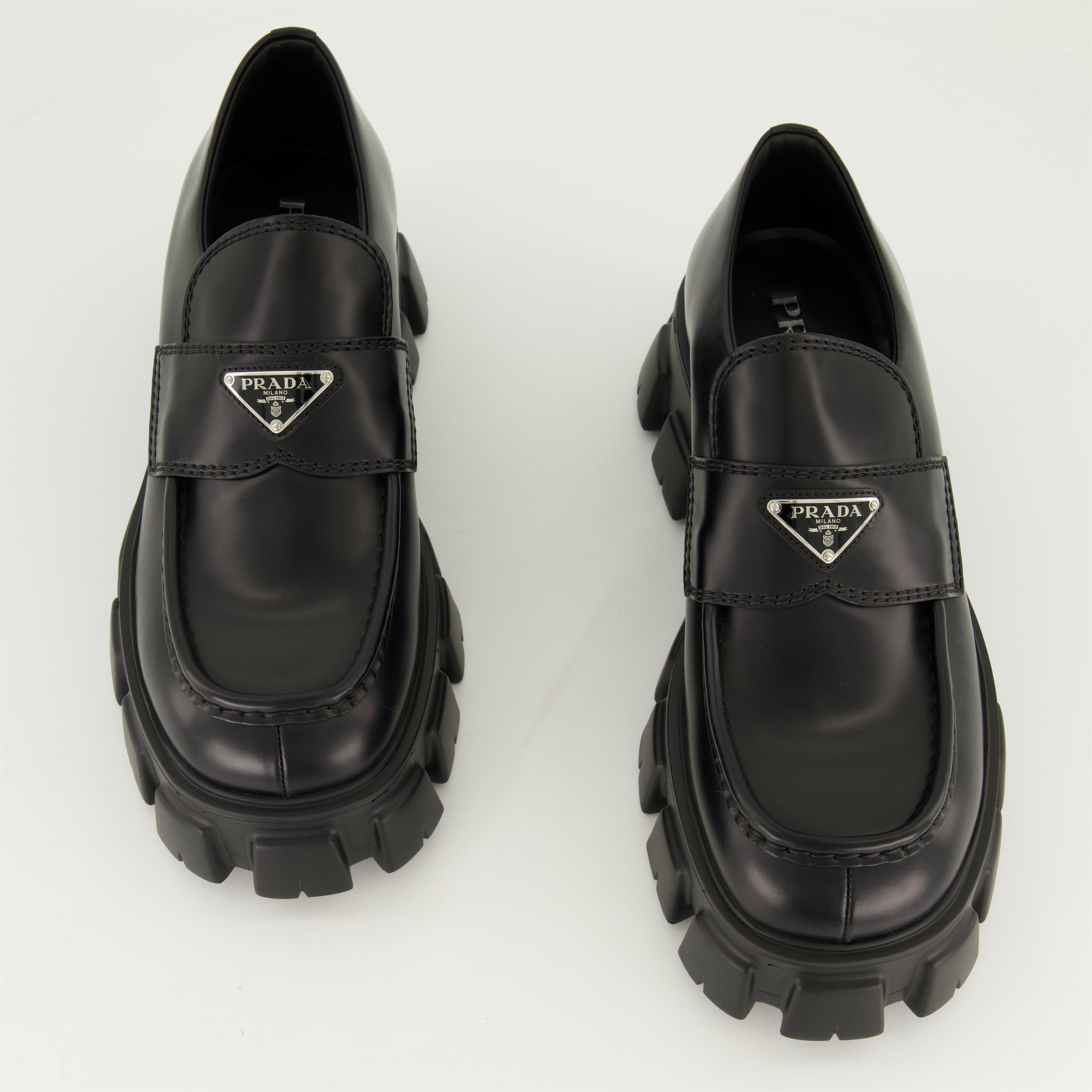 Loafer Mocassins Monolith Prada Schwarz Homme