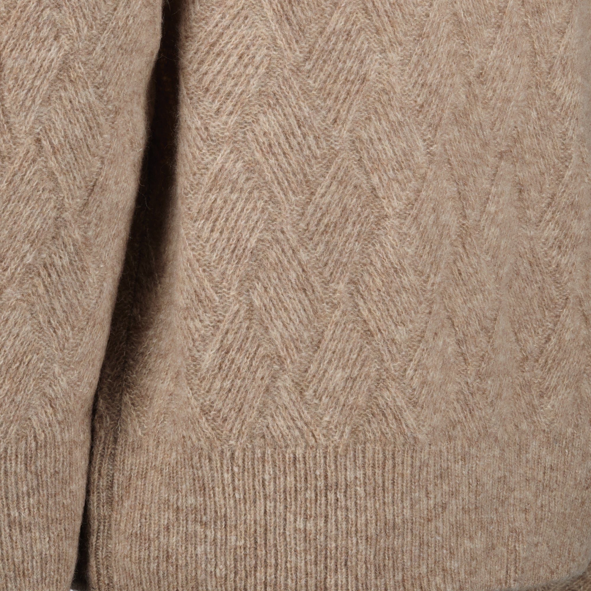 Image de l'article Pull Marco de la marque Officine Générale pour Homme - Saison Automne-Hiver 2025 - Vue détaillée_3