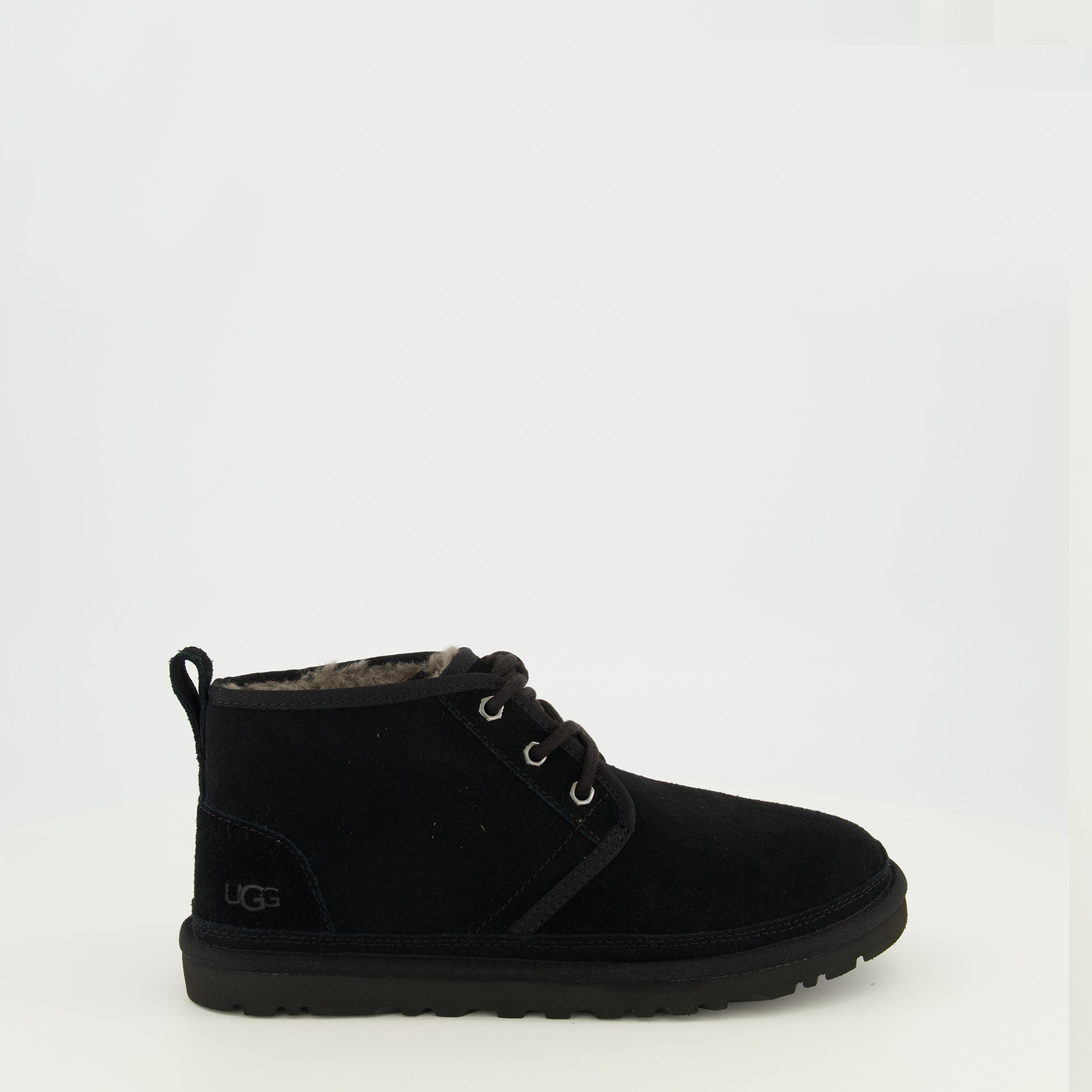 Image of the Ugg Men's Neumel Black Boots - Spring-Summer 2026 - Right side view