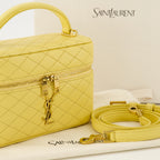 Sacs bandoulière Bolsa Gaby Vanity Amarela em Couro de Cordeiro Saint Laurent Jaune Femme