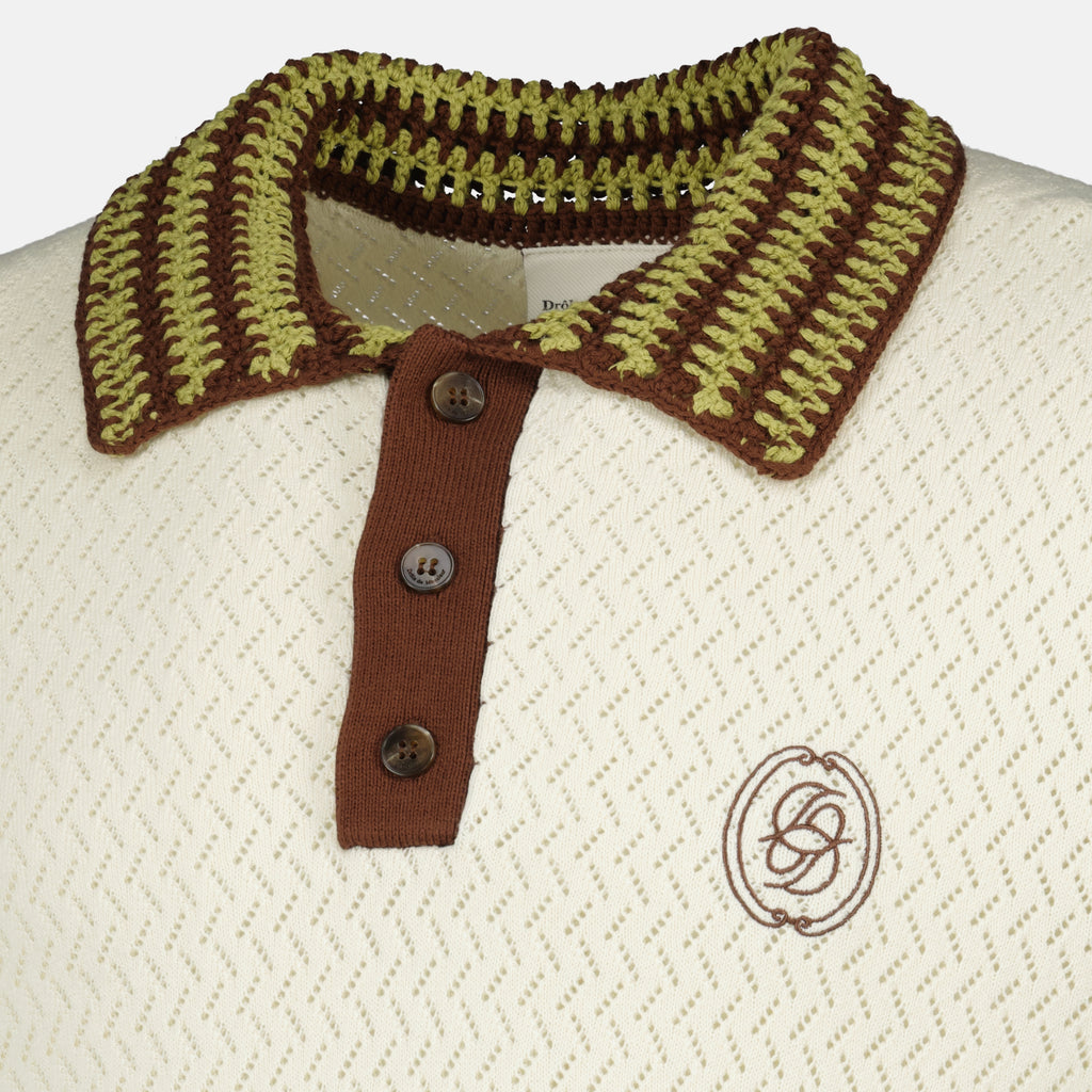 Imagen del polo de punto beige D-Miroir de la marca Drole De Monsieur para Hombre - Temporada Primavera-Verano 2026 - Vista Detallada_1