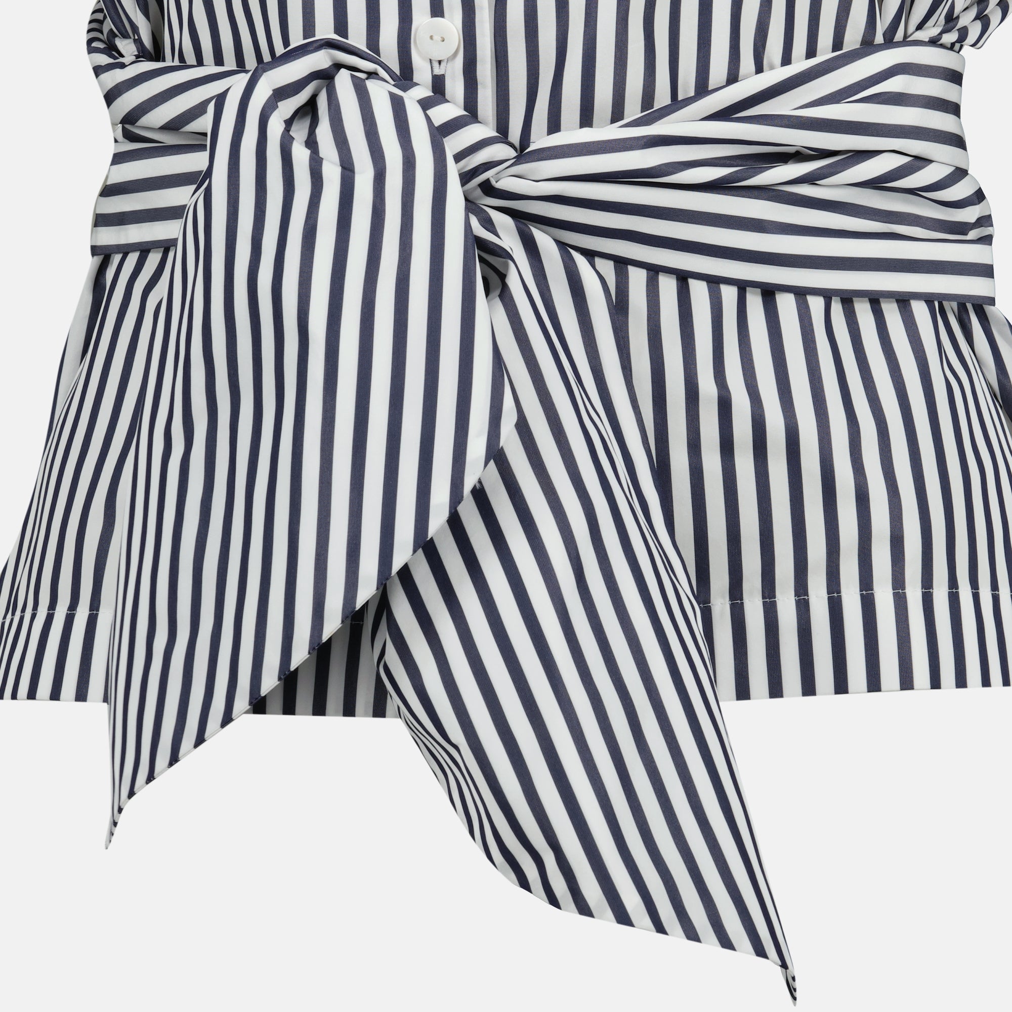 Imagem do artigo Camisa curta às riscas azul e branca da marca Patou para Mulheres - Temporada Primavera-Verão 2026 - Vista Detalhada_1