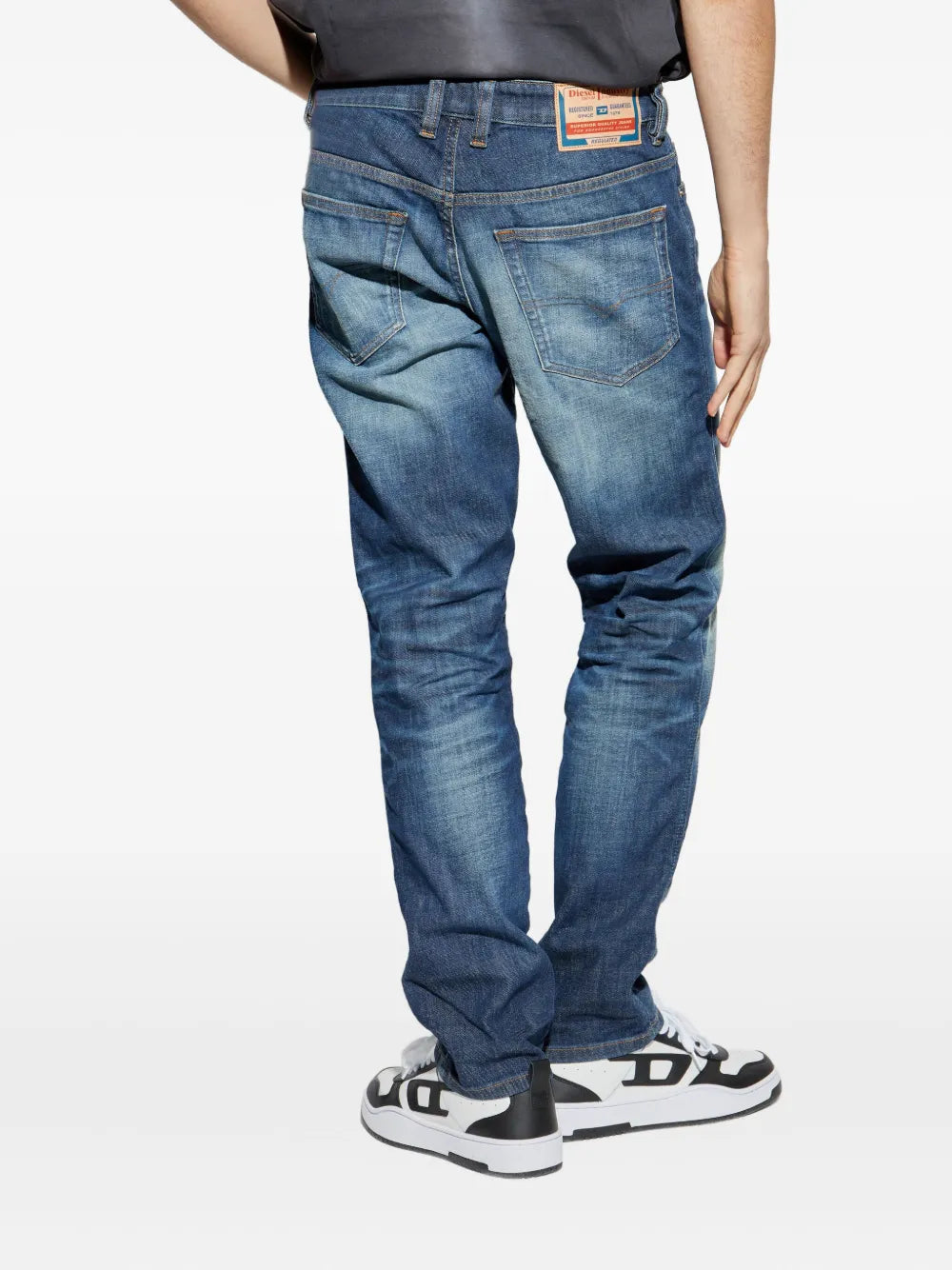 Image de l'article Jean D-Vyl 1993 L.32 de la marque Diesel pour Homme - Saison Automne-Hiver 2025 - Vue détaillée_4