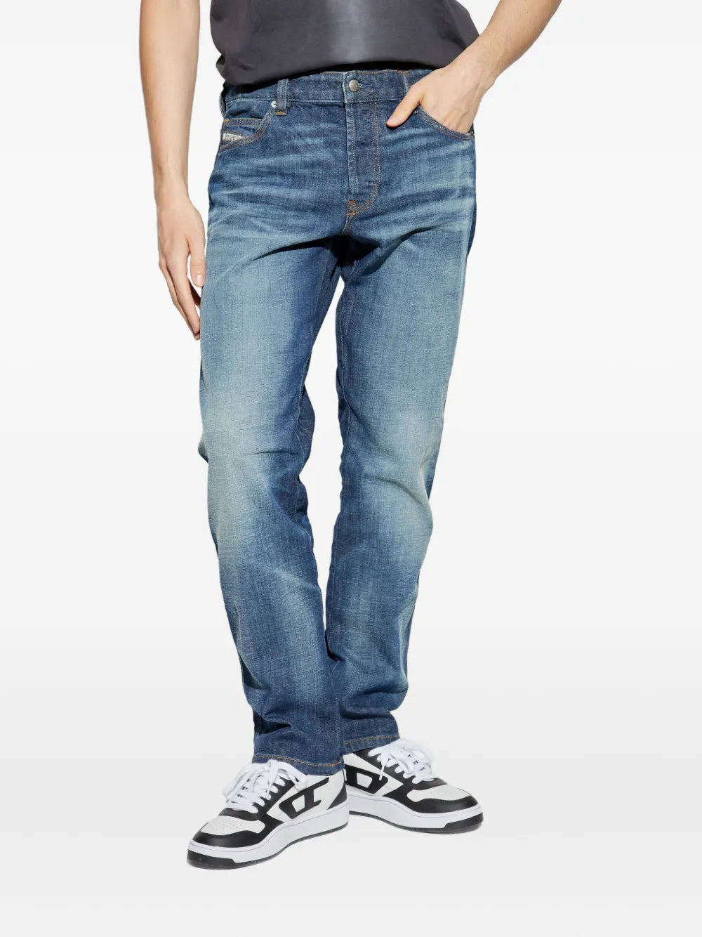 Image de l'article Jean D-Vyl 1993 L.32 de la marque Diesel pour Homme - Saison Automne-Hiver 2025 - Vue détaillée_1