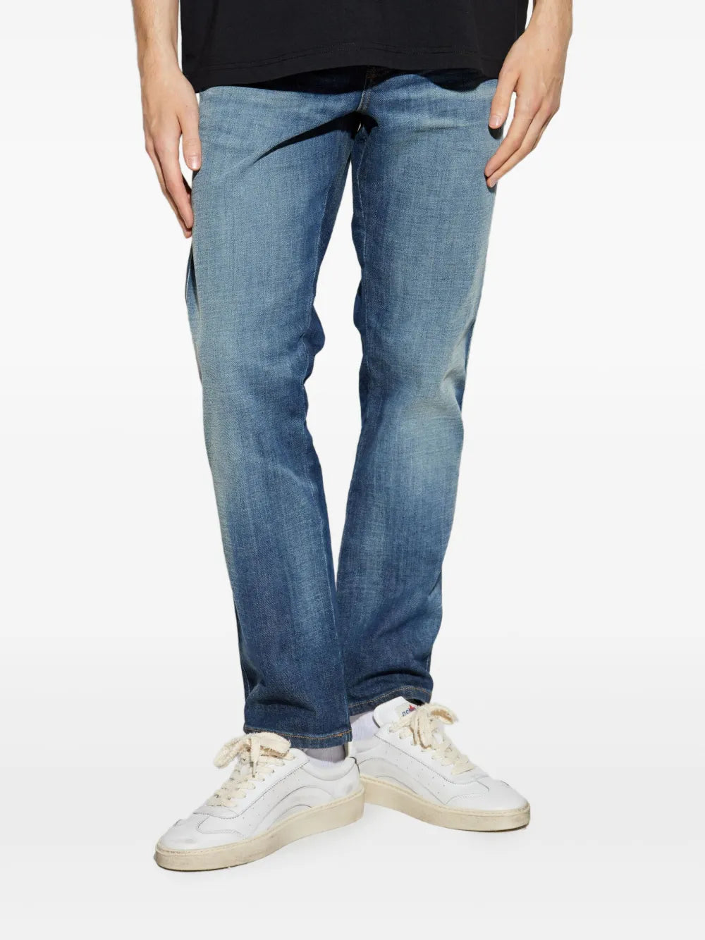 Image de l'article Jean D-Vyl 1993 L.30 de la marque Diesel pour Homme - Saison Automne-Hiver 2025 - Vue détaillée_1