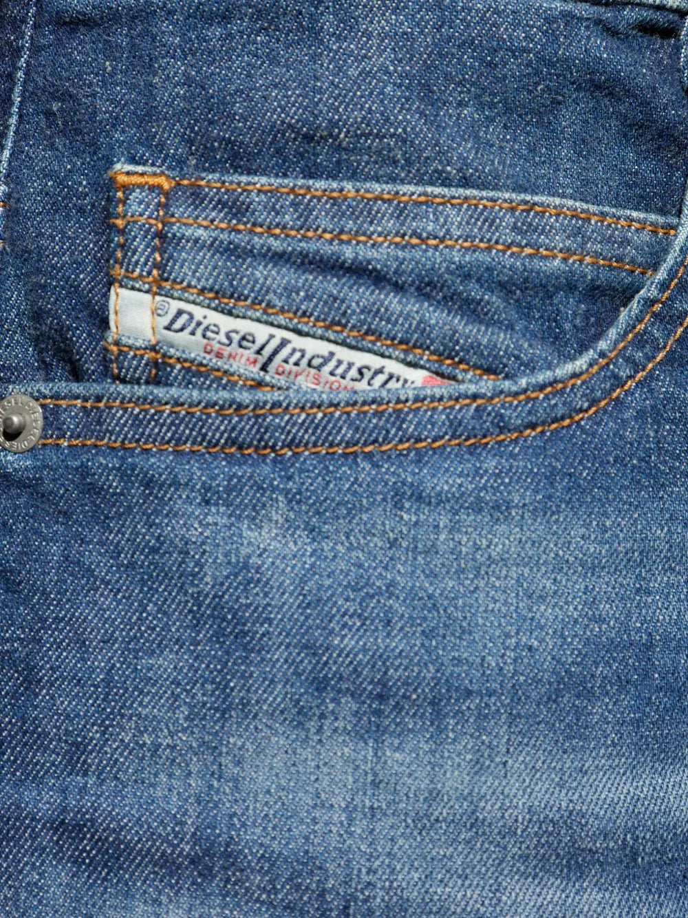 Image de l'article Jean D-Vyl 1993 L.30 de la marque Diesel pour Homme - Saison Automne-Hiver 2025 - Vue détaillée_5