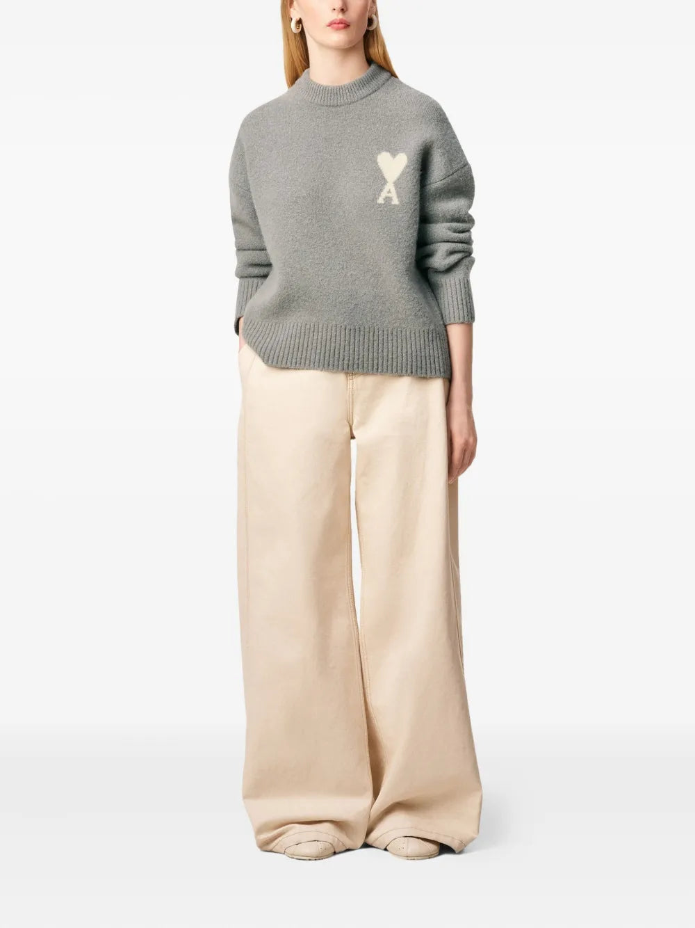 Image de l'article Pull Ami de coeur de la marque Ami PARIS pour Unisex - Saison Automne-Hiver 2025 - Vue détaillée_1