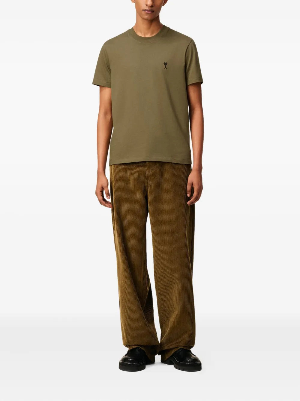 Bild des Heart Ami T-Shirts der Marke Ami PARIS für Herren - Herbst-Winter Saison 2025 - Rückansicht