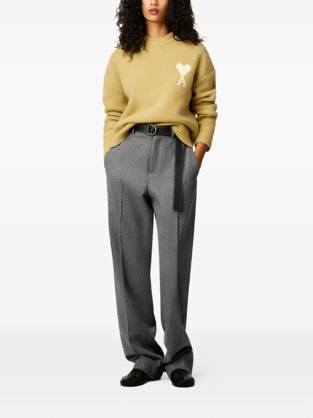 Image of the Ami heart sweater from the brand Ami PARIS for Unisex - Autumn-Winter Season 2025 - Detailed View_1