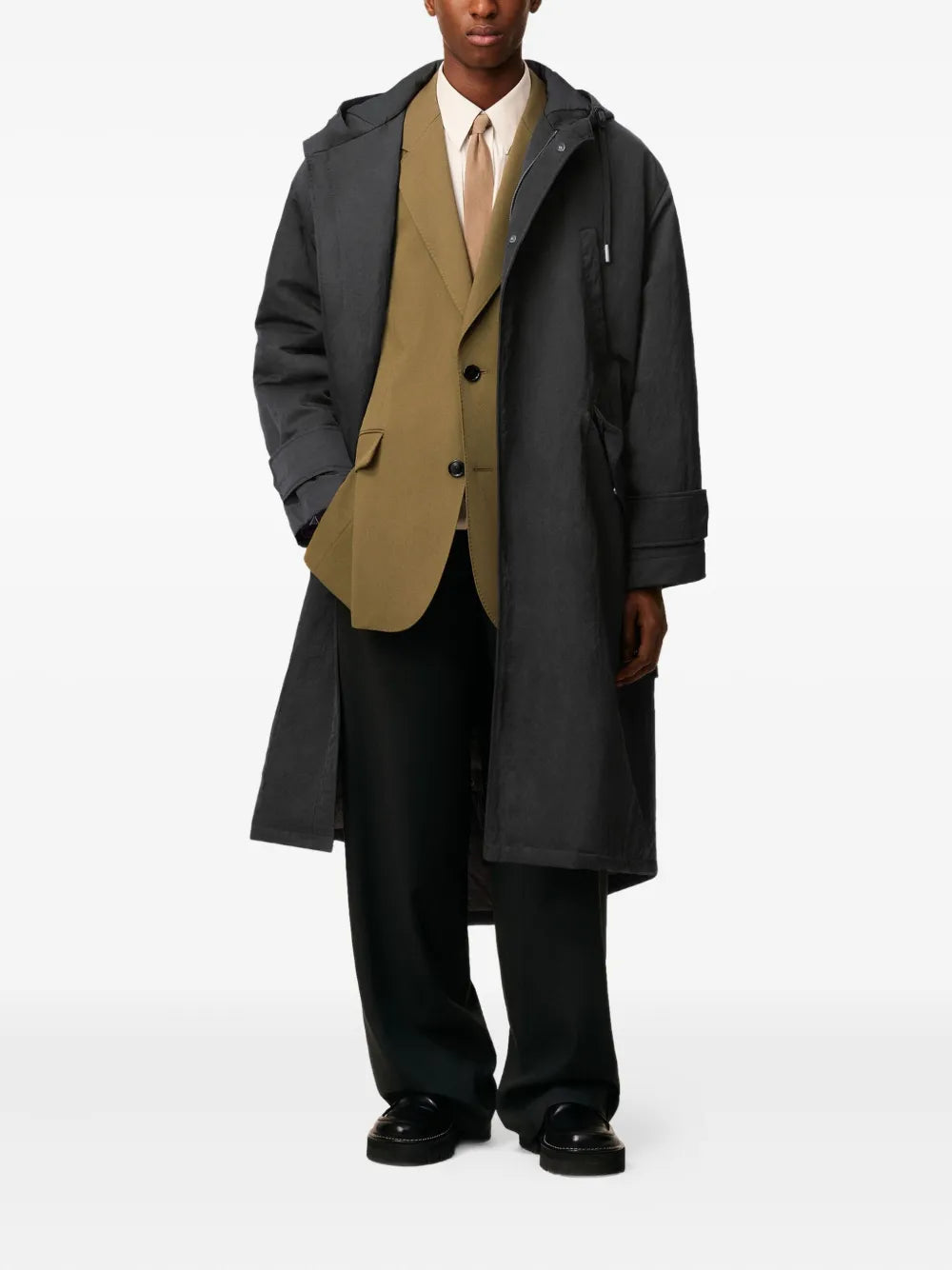 Image of the long parka from the brand Ami PARIS for Men - Autumn-Winter 2025 - Back View