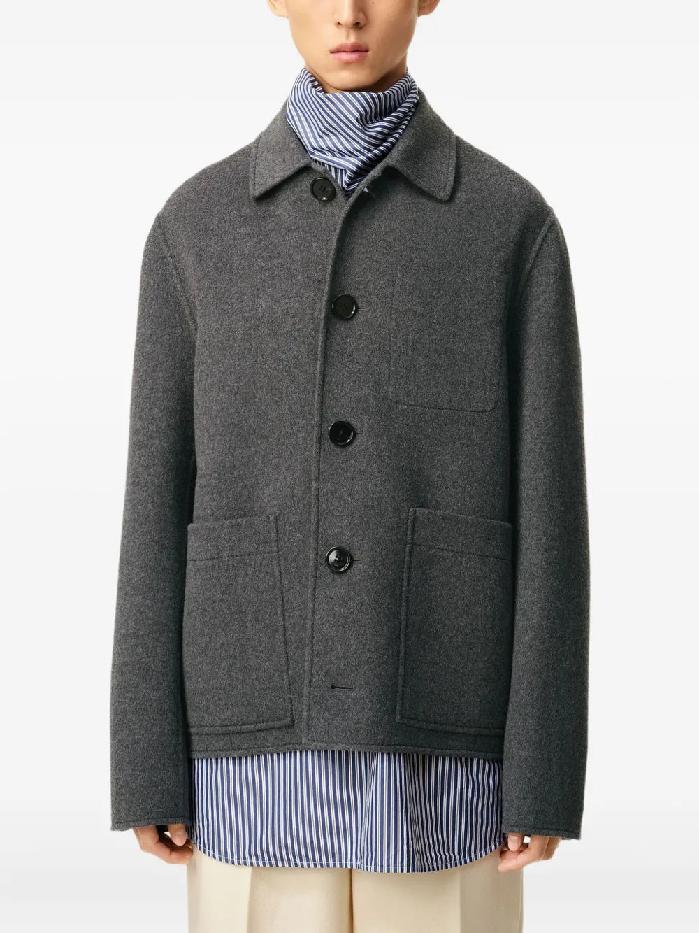 Imagen de la chaqueta burbuja de lana de la marca Ami PARIS para Hombre - Temporada Otoño-Invierno 2025 - Vista Detallada 5