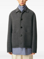 Imagen de la chaqueta burbuja de lana de la marca Ami PARIS para Hombre - Temporada Otoño-Invierno 2025 - Vista Detallada 5