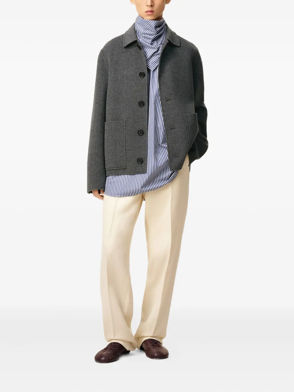 Imagen de la chaqueta burbuja de lana de la marca Ami PARIS para Hombre - Temporada Otoño-Invierno 2025 - Vista Trasera