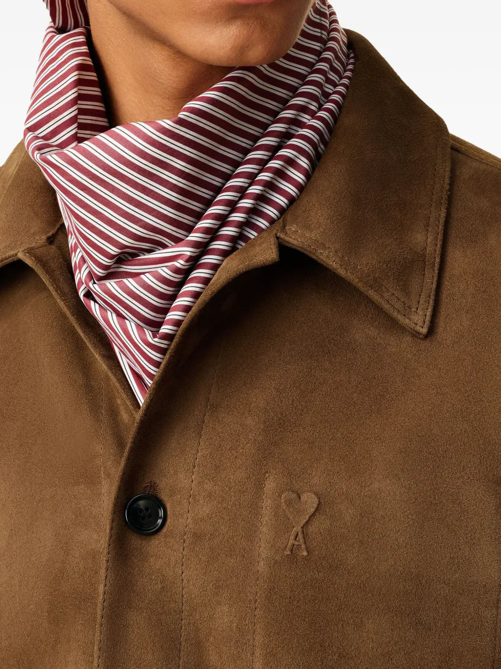 Image of the Ami Heart Jacket from the brand Ami PARIS for Men - Autumn-Winter 2025 - Detailed View 6