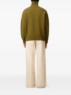 Immagine del maglione a cuore Ami del brand Ami PARIS per Unisex - Stagione Autunno-Inverno 2025 - Vista Dettagliata 4