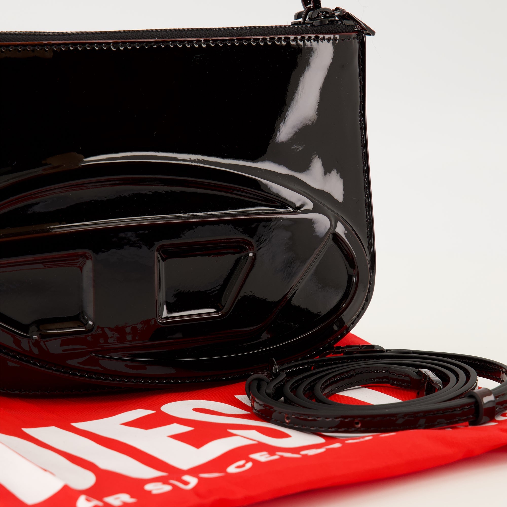 Image de l'article Sac 1DR Twin noir de la marque Diesel pour Femme - Saison Automne-Hiver 2025 - Vue détaillée_2