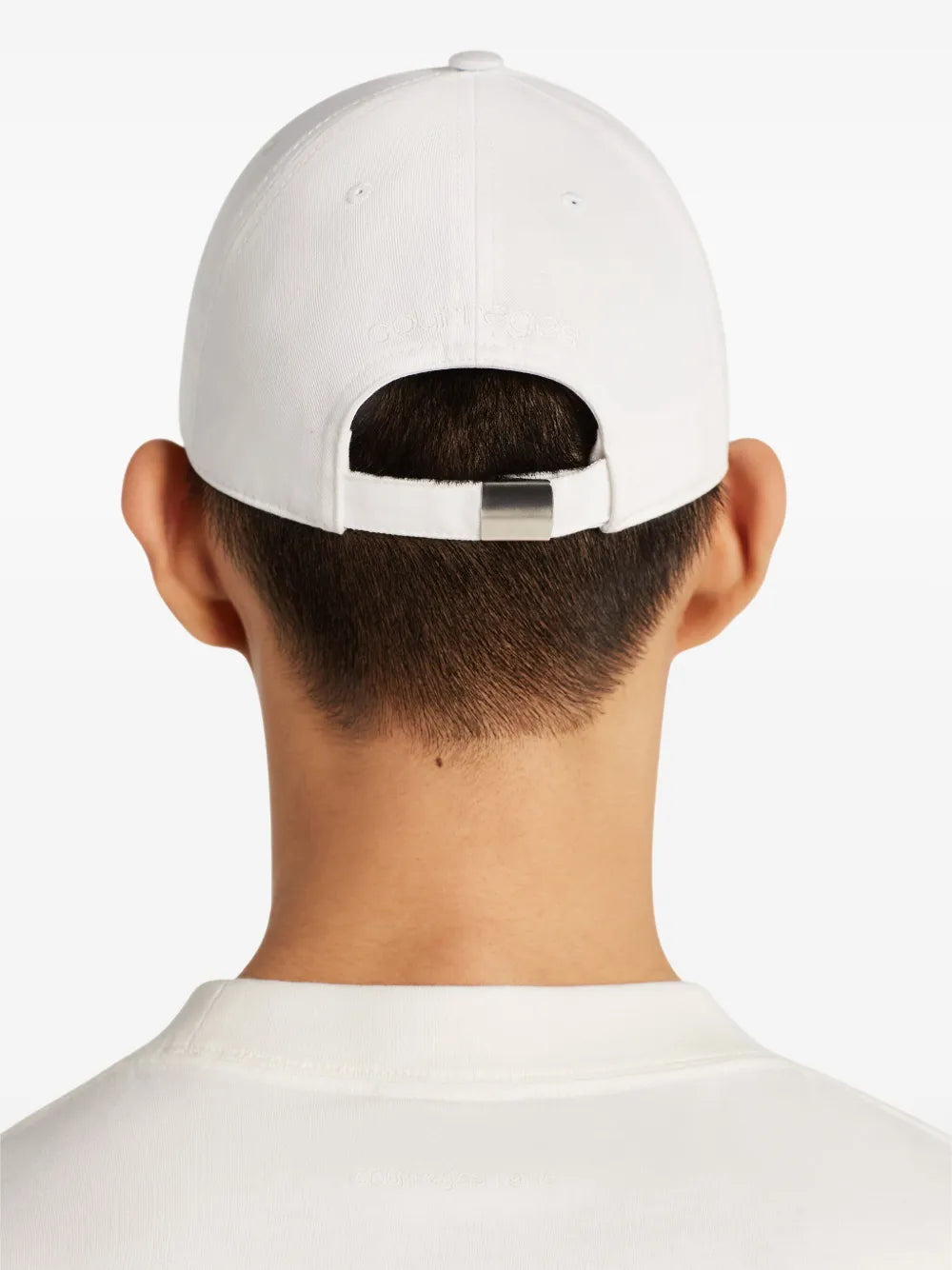 Image of the oversized T-Shirt by the brand Courrèges for Men - Autumn-Winter Season 2025 - Detailed View 4