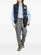 Imagen del chaleco sin mangas Lipsi de Moncler para hombre - Temporada Otoño-Invierno 2025 - Vista Trasera
