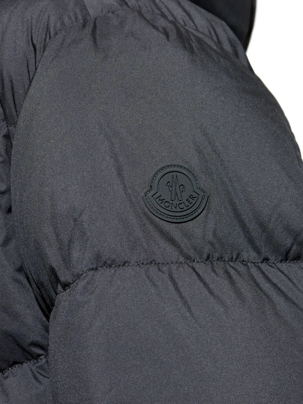Image of the Moncler Forez Jacket for Men - Autumn-Winter 2025 Season - Detailed View_5