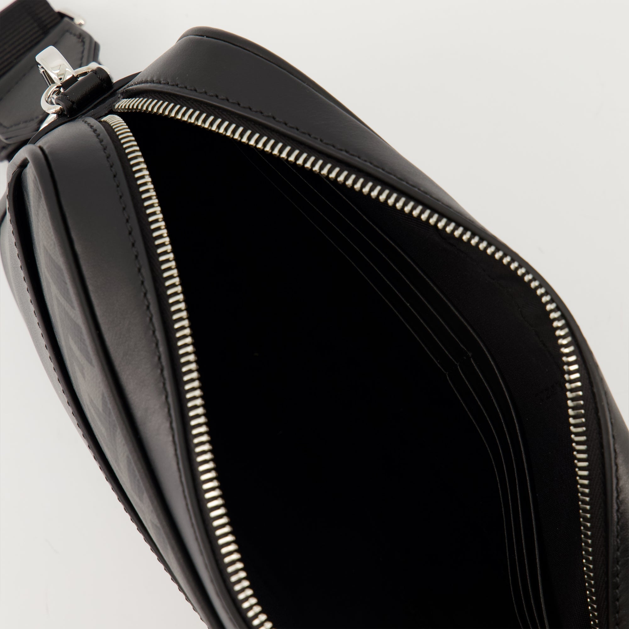 Sacs bandoulière Camera Squared FF Bag Fendi Noir Homme