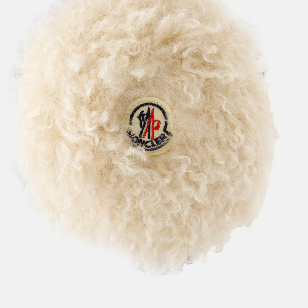 Image of the Moncler Women's Teddy Earmuffs - Autumn-Winter Season 2025 - Detailed View_2