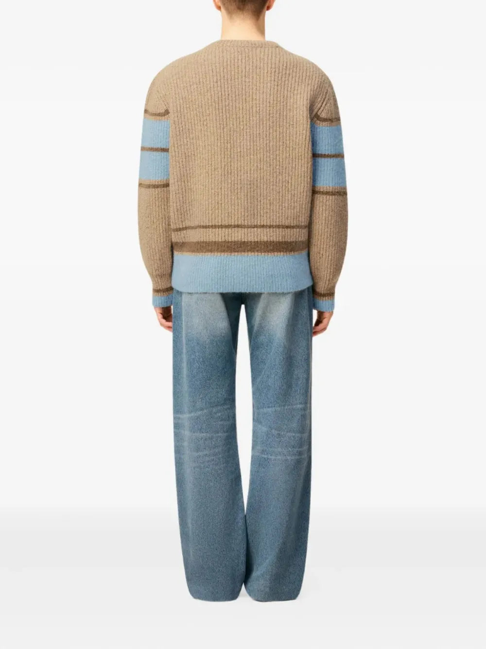 Image of the College Sweater by Ami PARIS for Unisex - Autumn-Winter Season 2025 - Back View