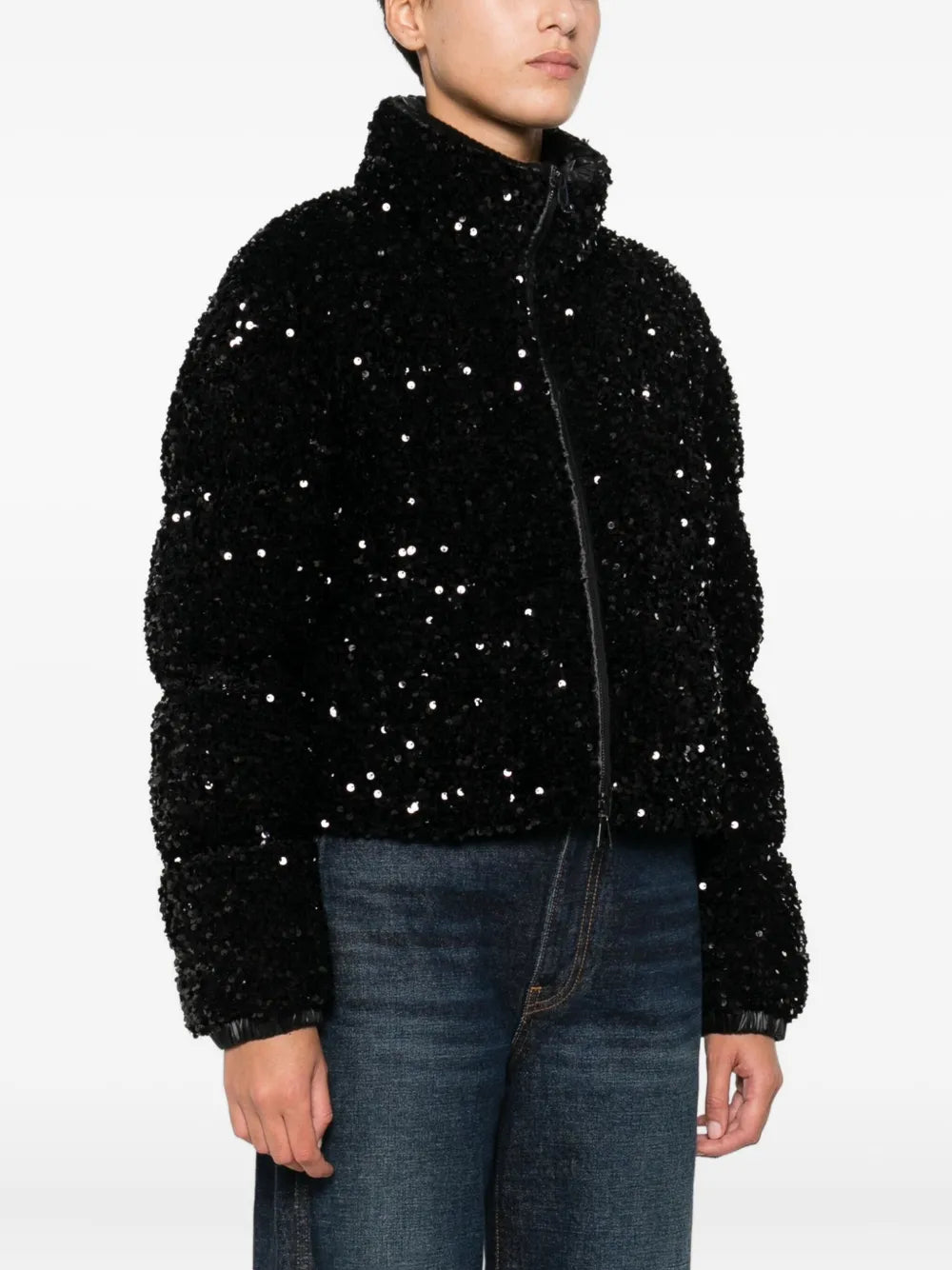Image de l'article Doudoune Louvi à sequins de la marque Moncler pour Femme - Saison Automne-Hiver 2025 - Vue détaillée_1